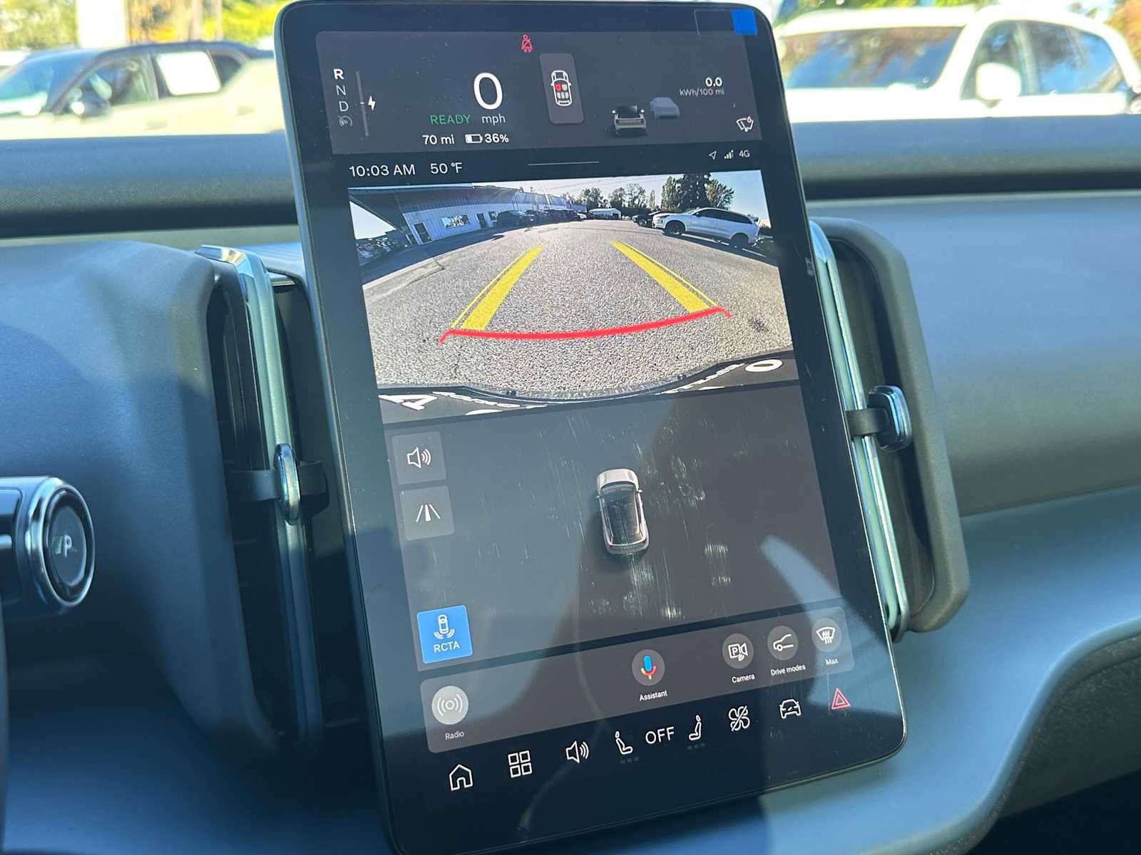 New 2025 Volvo EX30 Plus w/ Protection Package Premier image 24