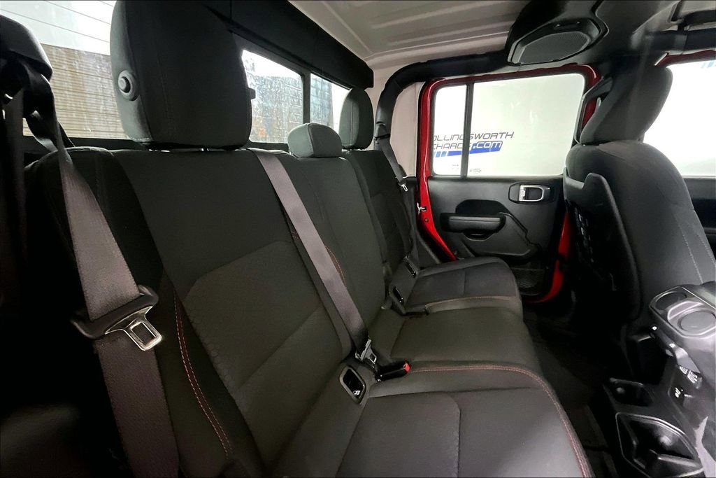 Used 2022 Jeep Gladiator Rubicon w/ LED Lighting Group AWD/4WD image 22