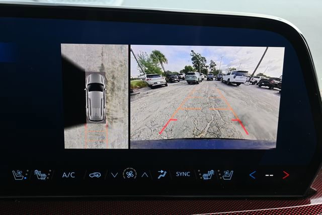 Used 2024 Chevrolet Traverse RS w/ LPO, Floor Liner Package image 20