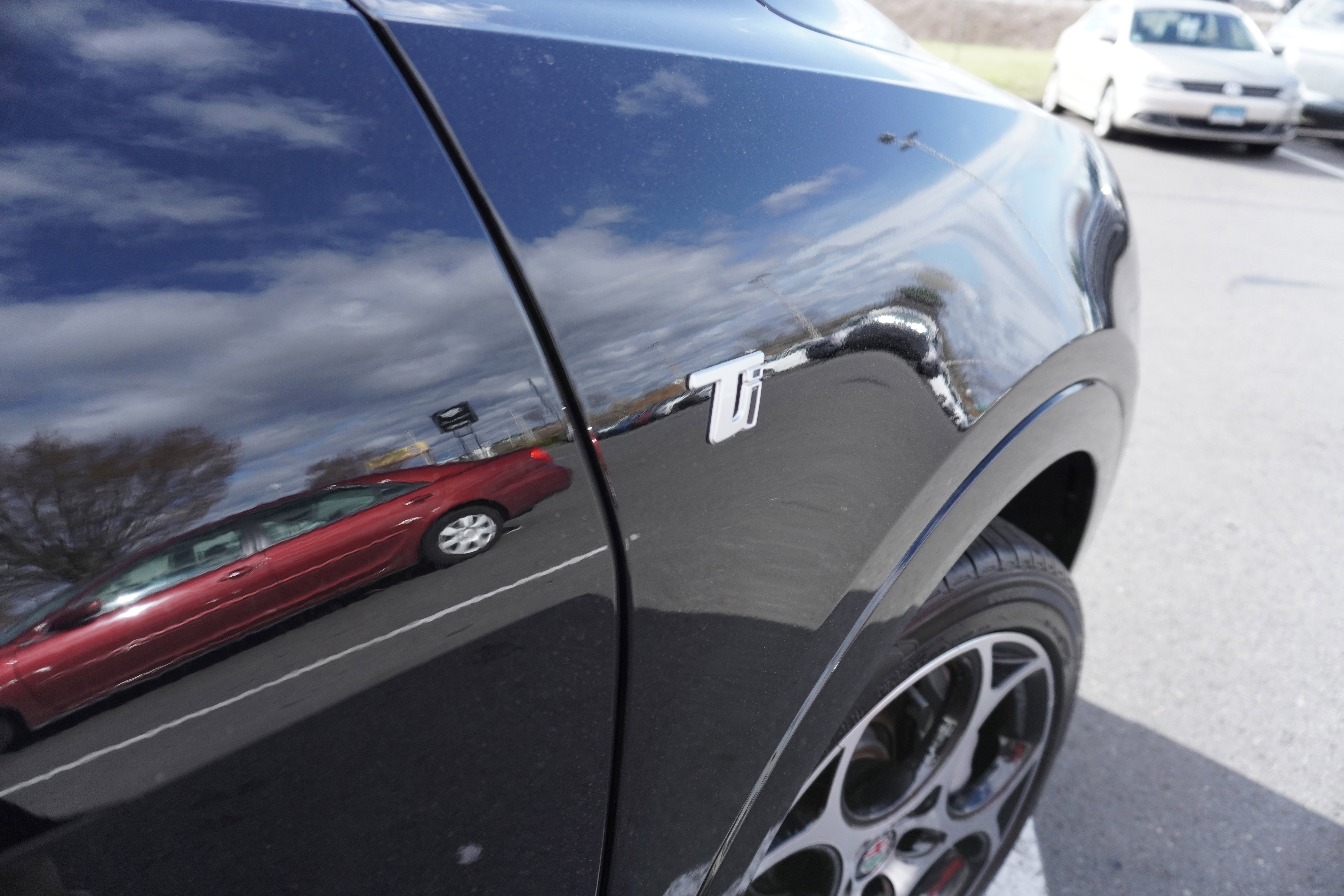 Used 2024 Alfa Romeo Tonale Ti w/ Active Assist Package image 12