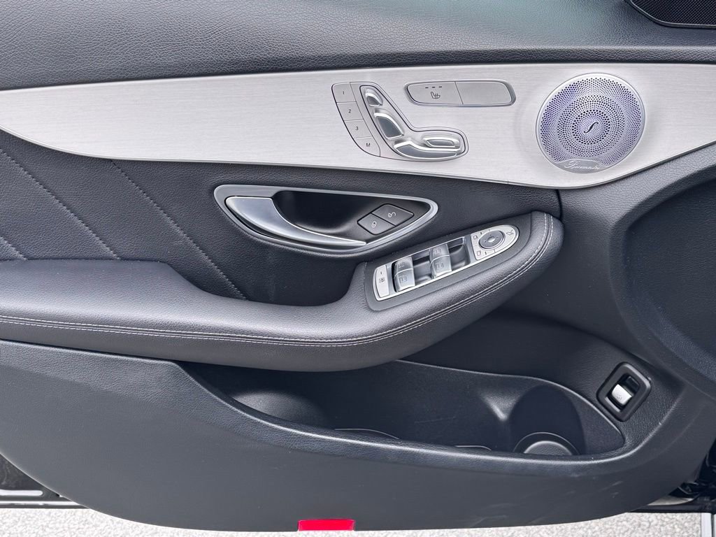 Used 2020 Mercedes-Benz C 300 Sedan image 12