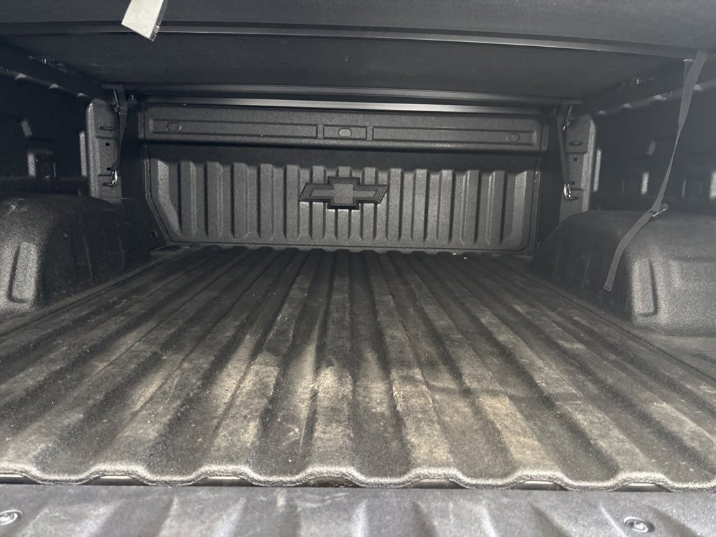 Used 2025 Chevrolet Silverado 1500 High Country w/ Technology Package image 8