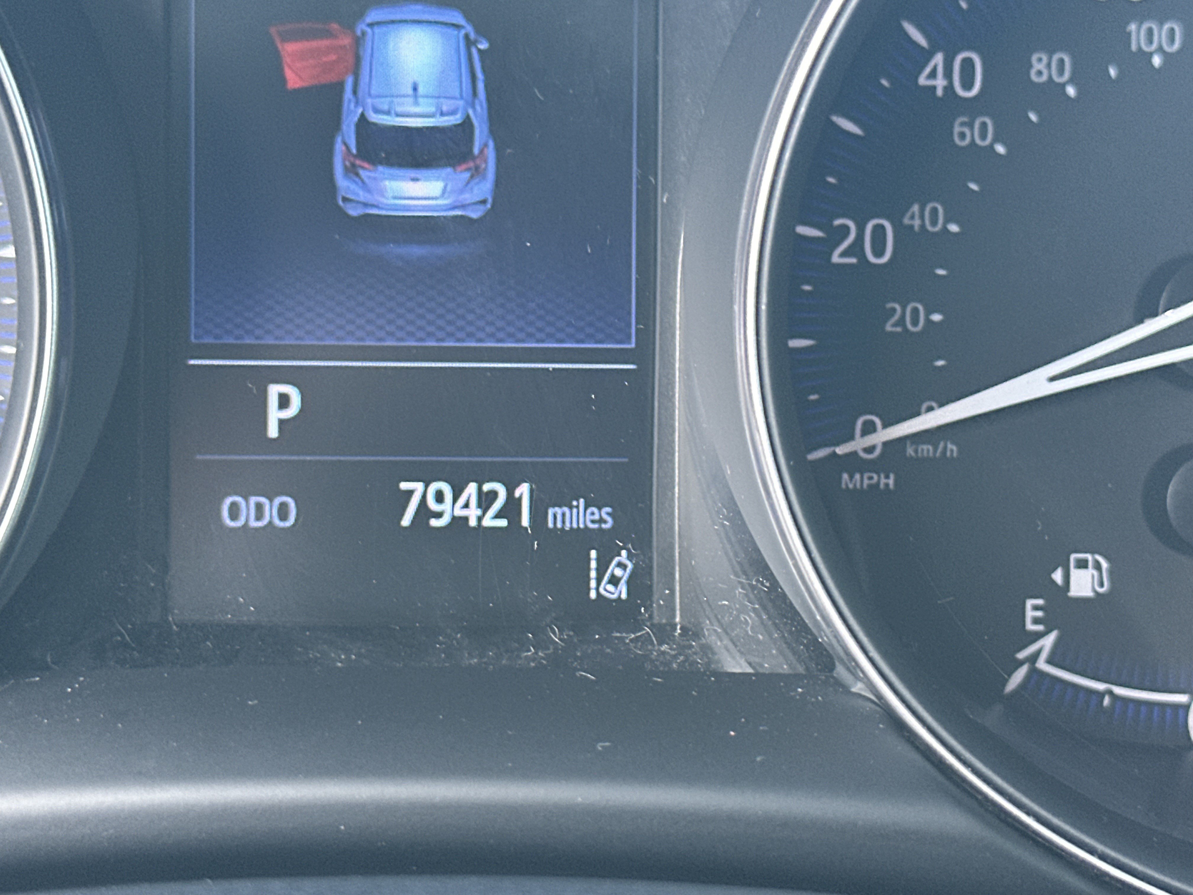 Used 2021 Toyota C-HR XLE FWD image 31