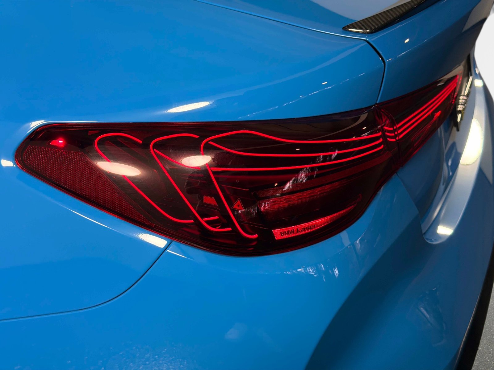 Used 2025 BMW M4 CS image 16