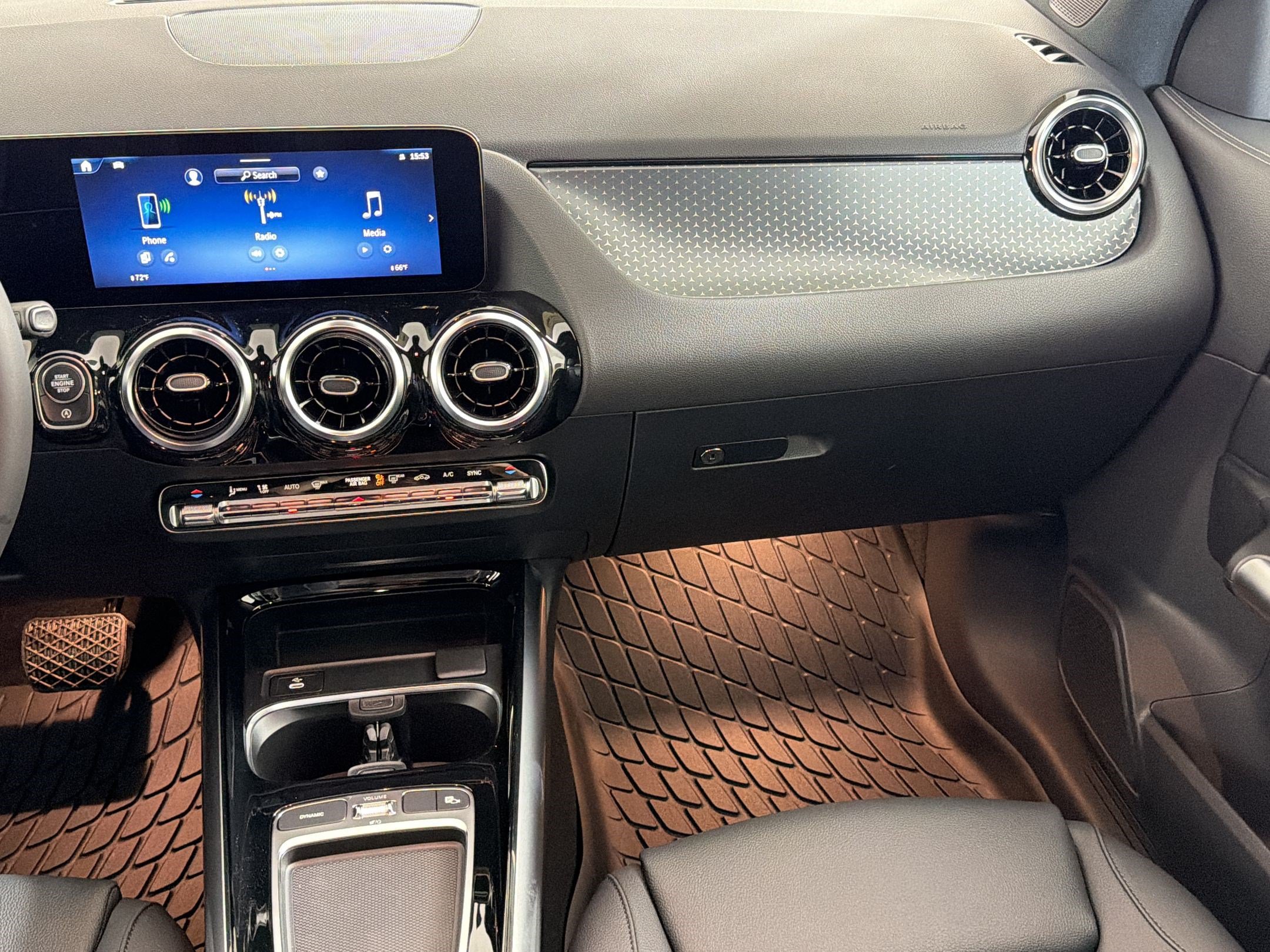 New 2026 Mercedes-Benz GLA 250 4MATIC image 27