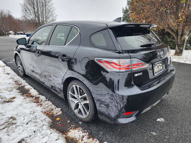 Used 2017 Lexus CT 200h image 8