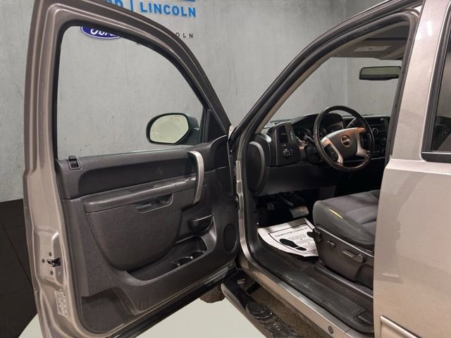 Used 2012 GMC Sierra 1500 SLE w/ Power Tech Package image 10