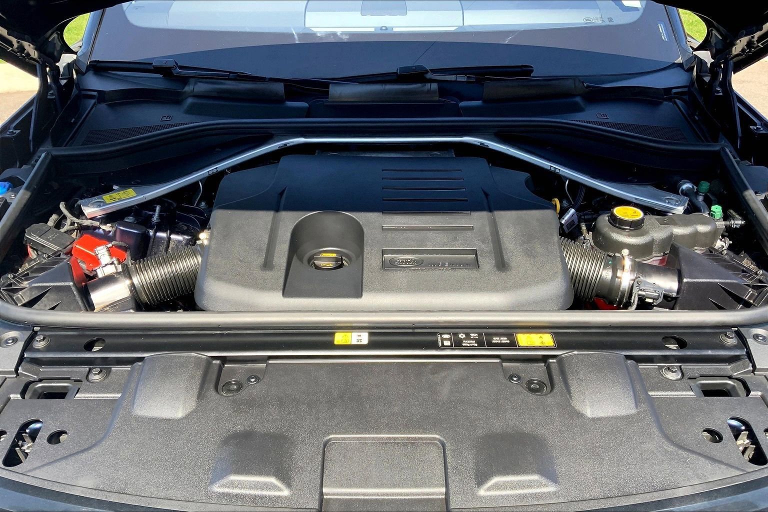 Used 2023 Land Rover Range Rover SE image 29