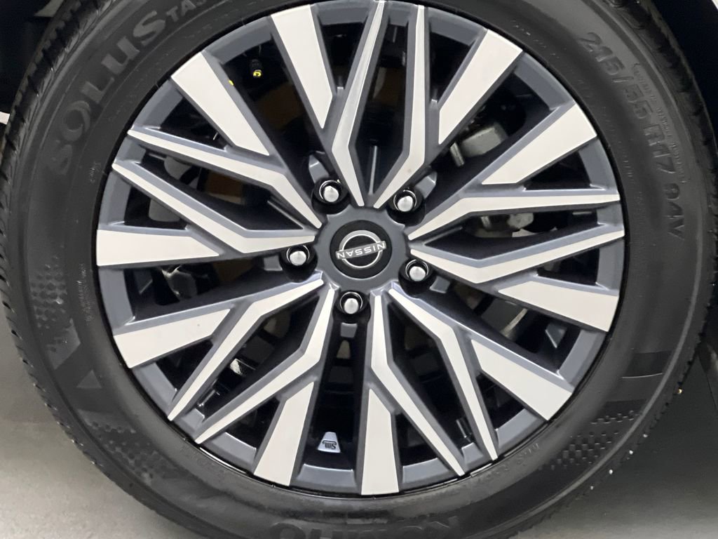 Used 2025 Nissan Altima 2.5 SV image 62