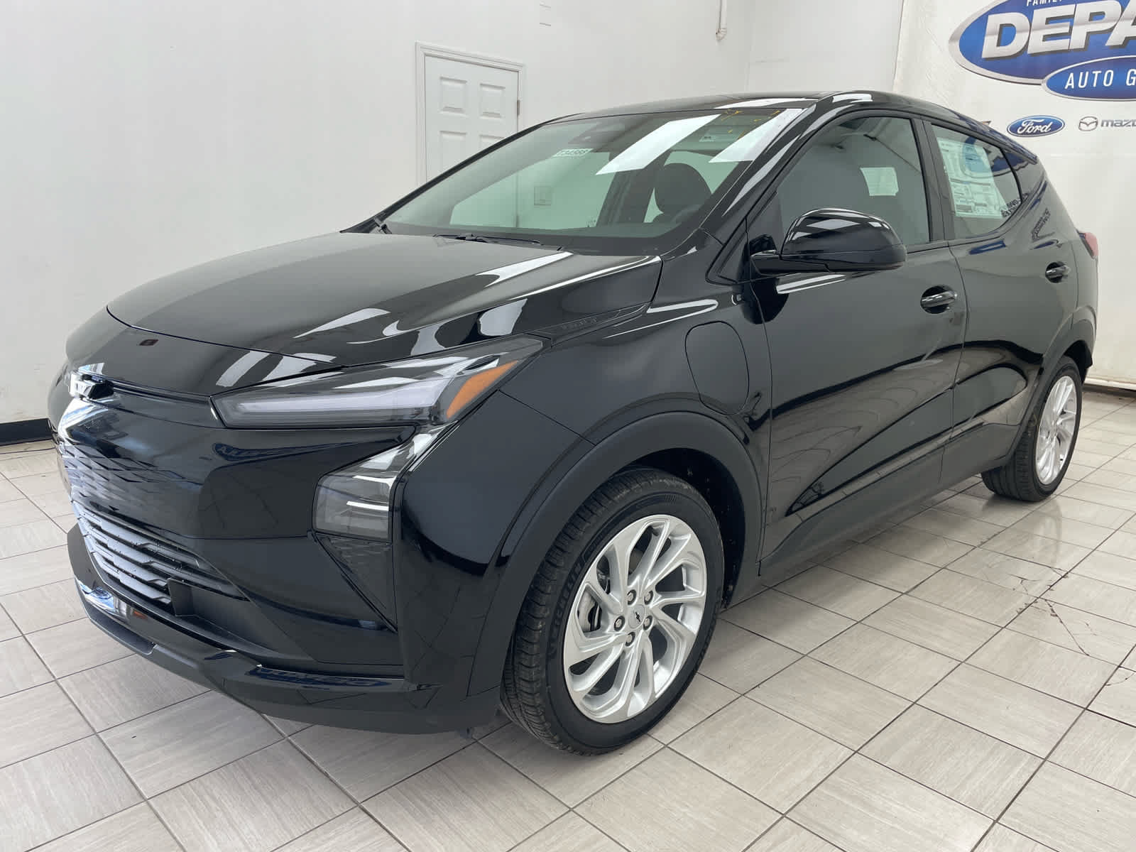 New 2027 Chevrolet Bolt LT w/ Comfort Package FWD image 18