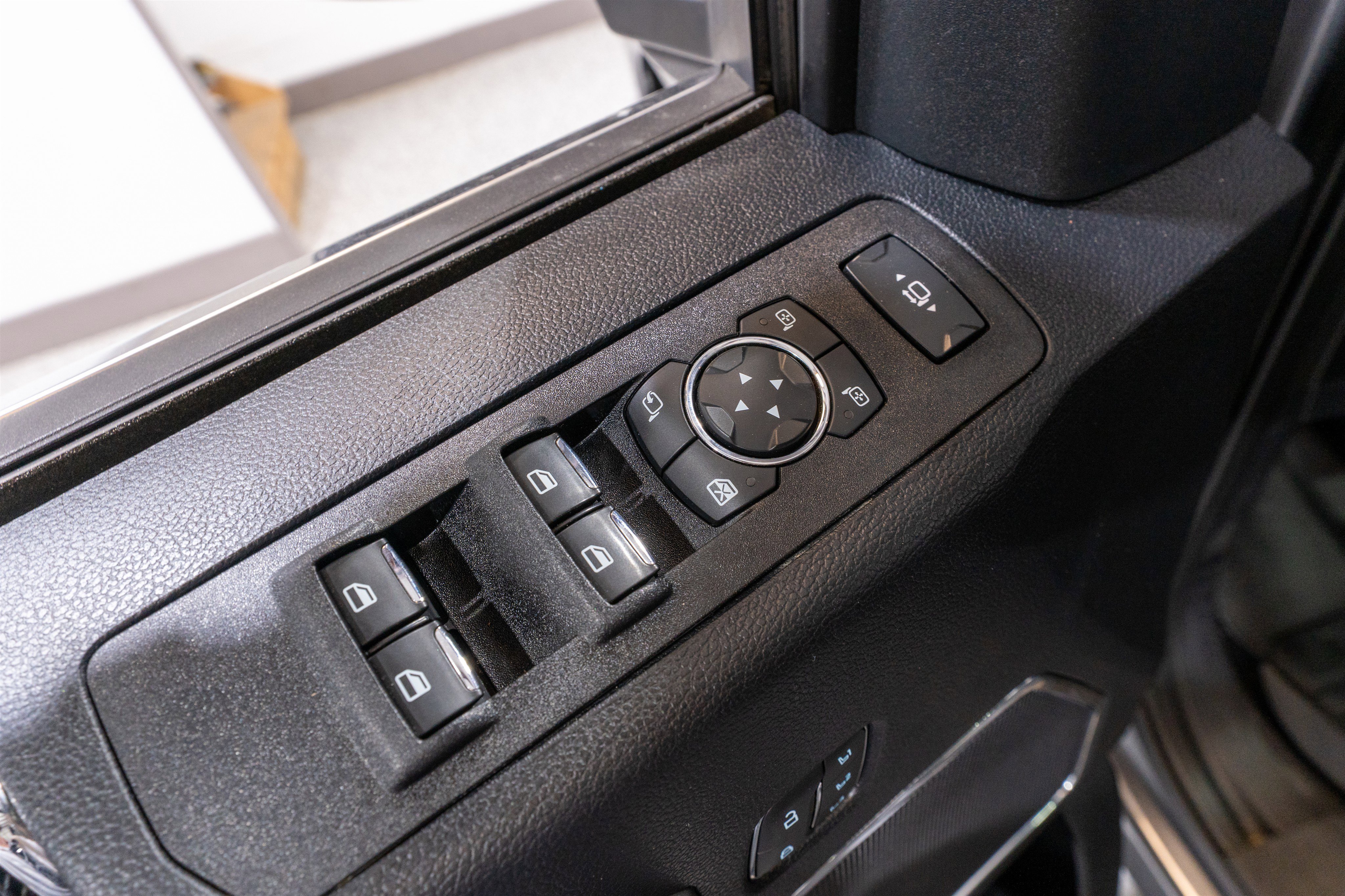 Used 2021 Ford F250 Platinum image 17