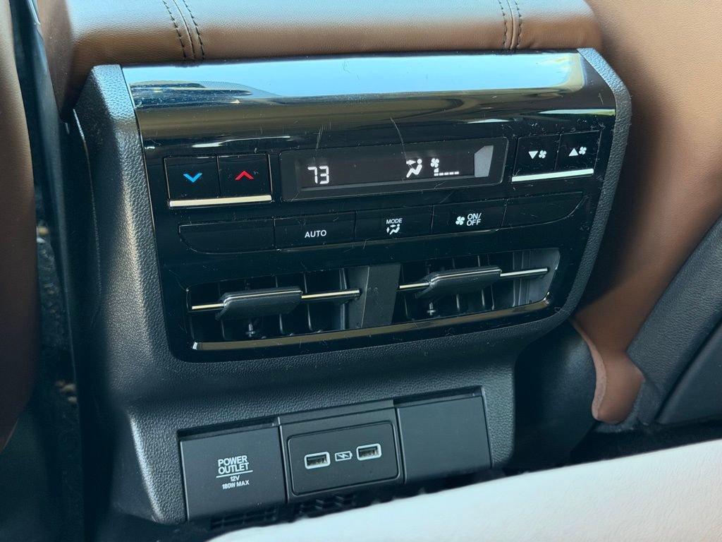 Used 2024 Acura MDX SH-AWD w/ Technology Package image 32