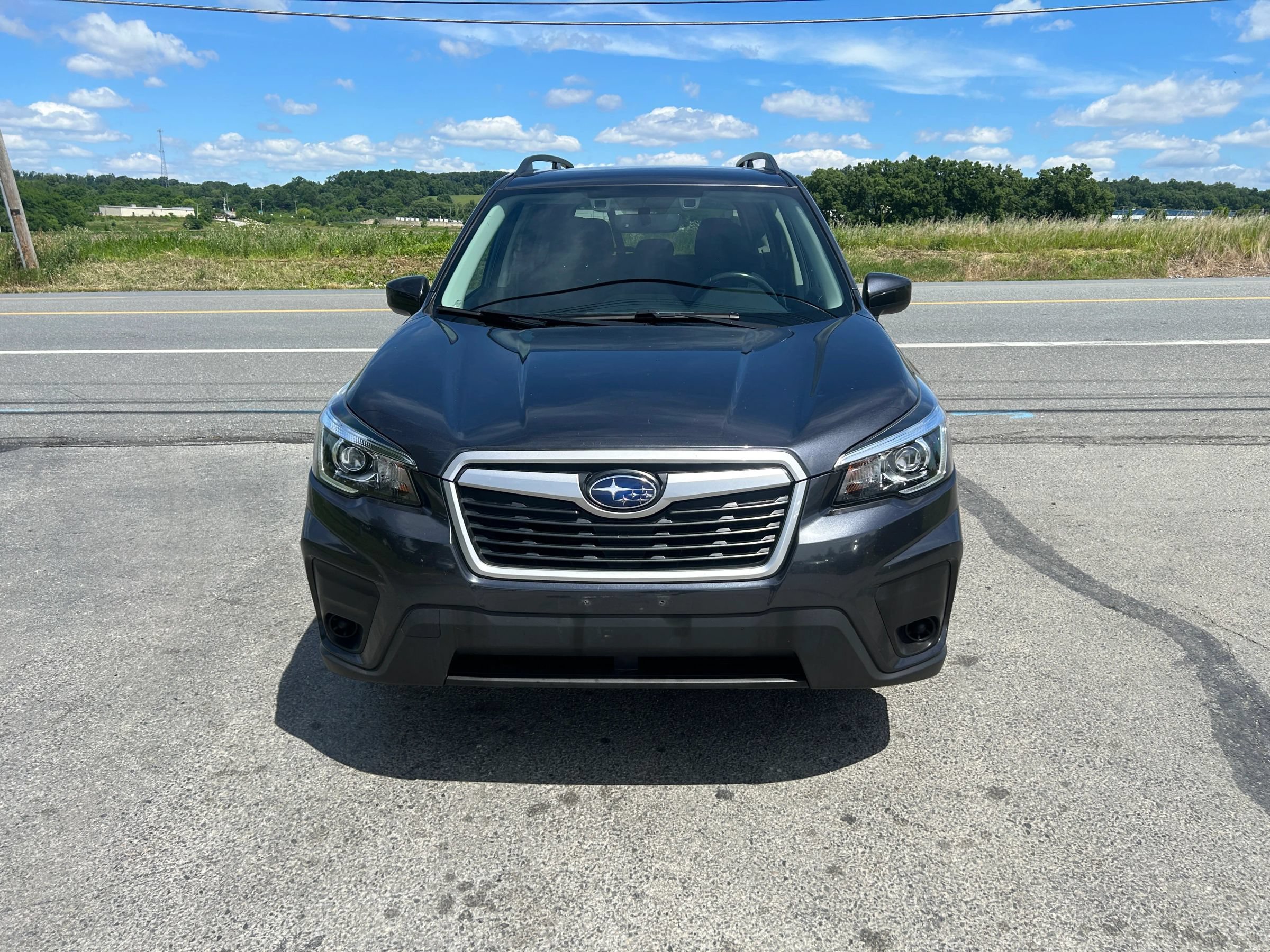 Used 2019 Subaru Forester Premium w/ All-Weather Package AWD/4WD image 4