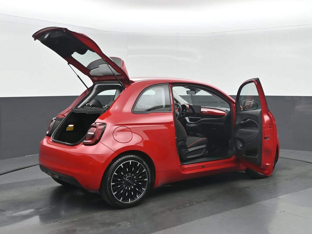 Used 2024 FIAT 500 e (RED) FWD image 32