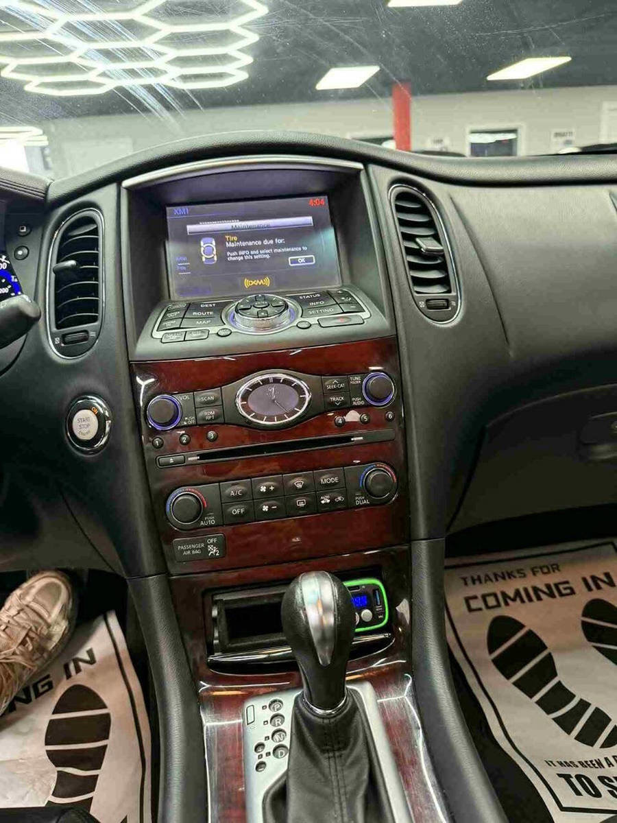 Used 2016 INFINITI QX50 AWD image 14