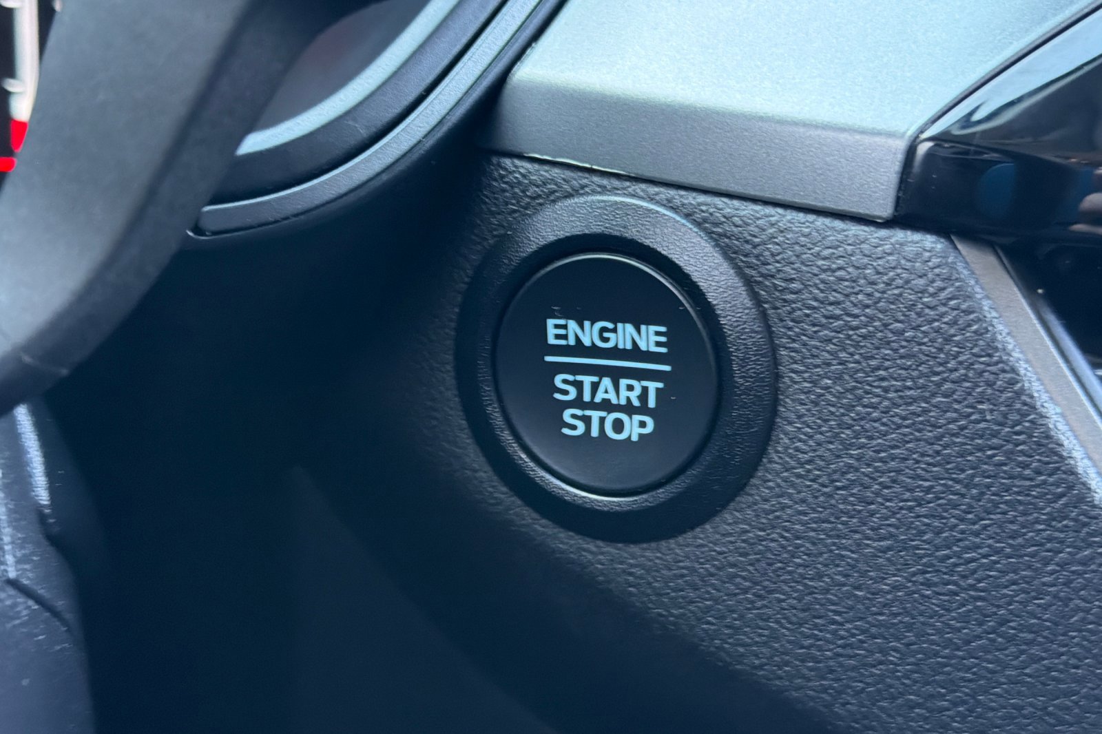 Used 2025 Ford Escape Active image 21
