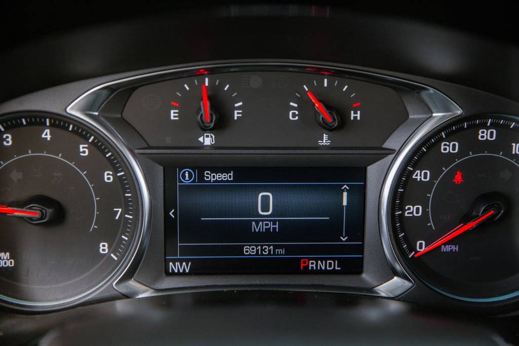 Used 2024 Chevrolet Equinox LT w/ Driver Convenience Package FWD image 18