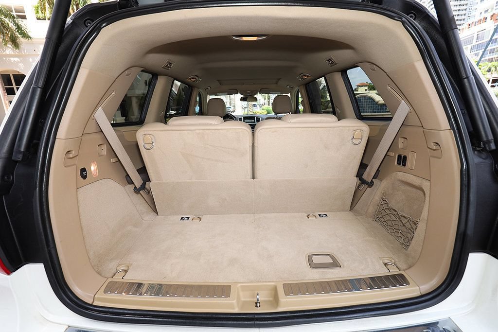 Used 2016 Mercedes-Benz GL 450 4MATIC image 37