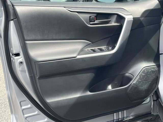 Used 2025 Toyota RAV4 LE FWD image 14