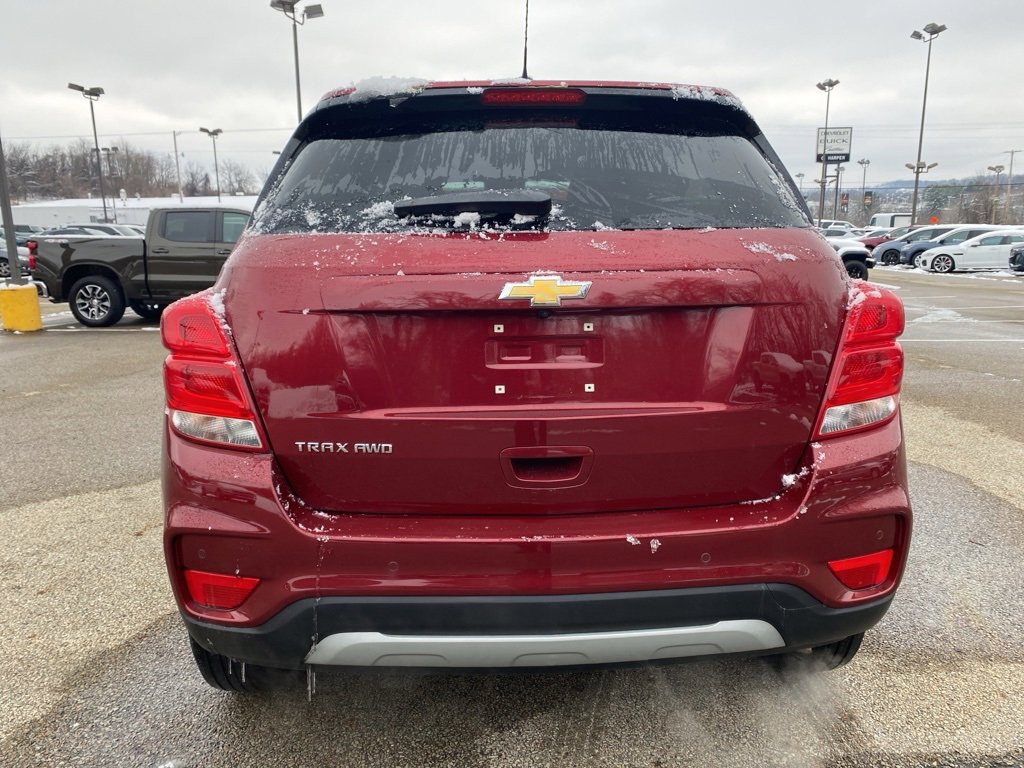 Certified 2022 Chevrolet Trax LT w/ Driver Confidence Package image 4
