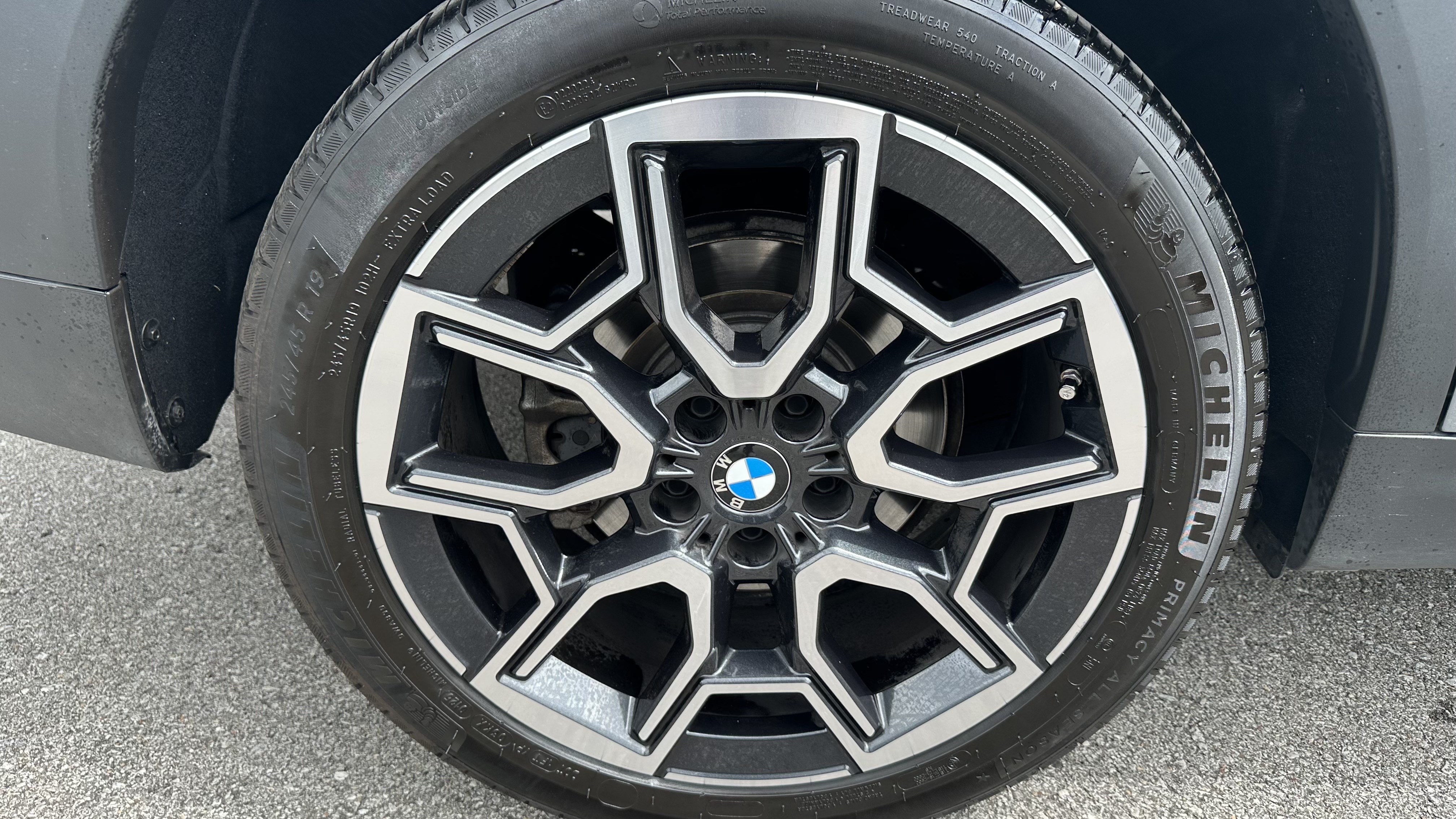 Certified 2025 BMW X2 xDrive28i w/ Technology Package AWD/4WD image 14