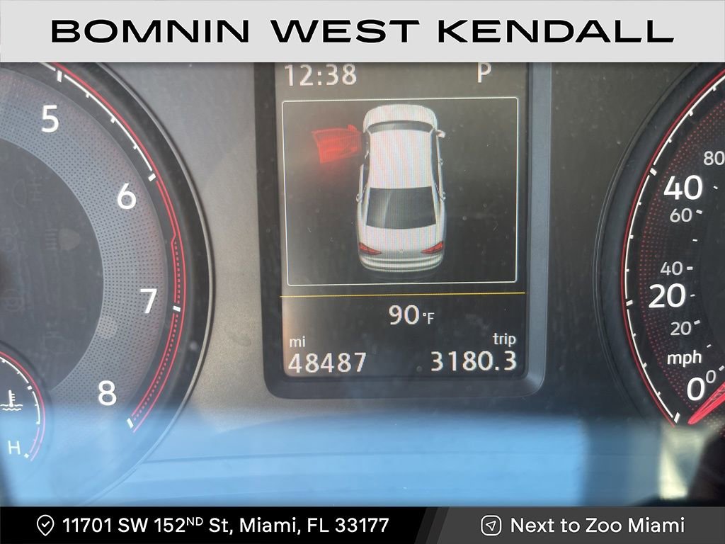 Used 2020 Volkswagen Passat 2.0T R-Line image 11