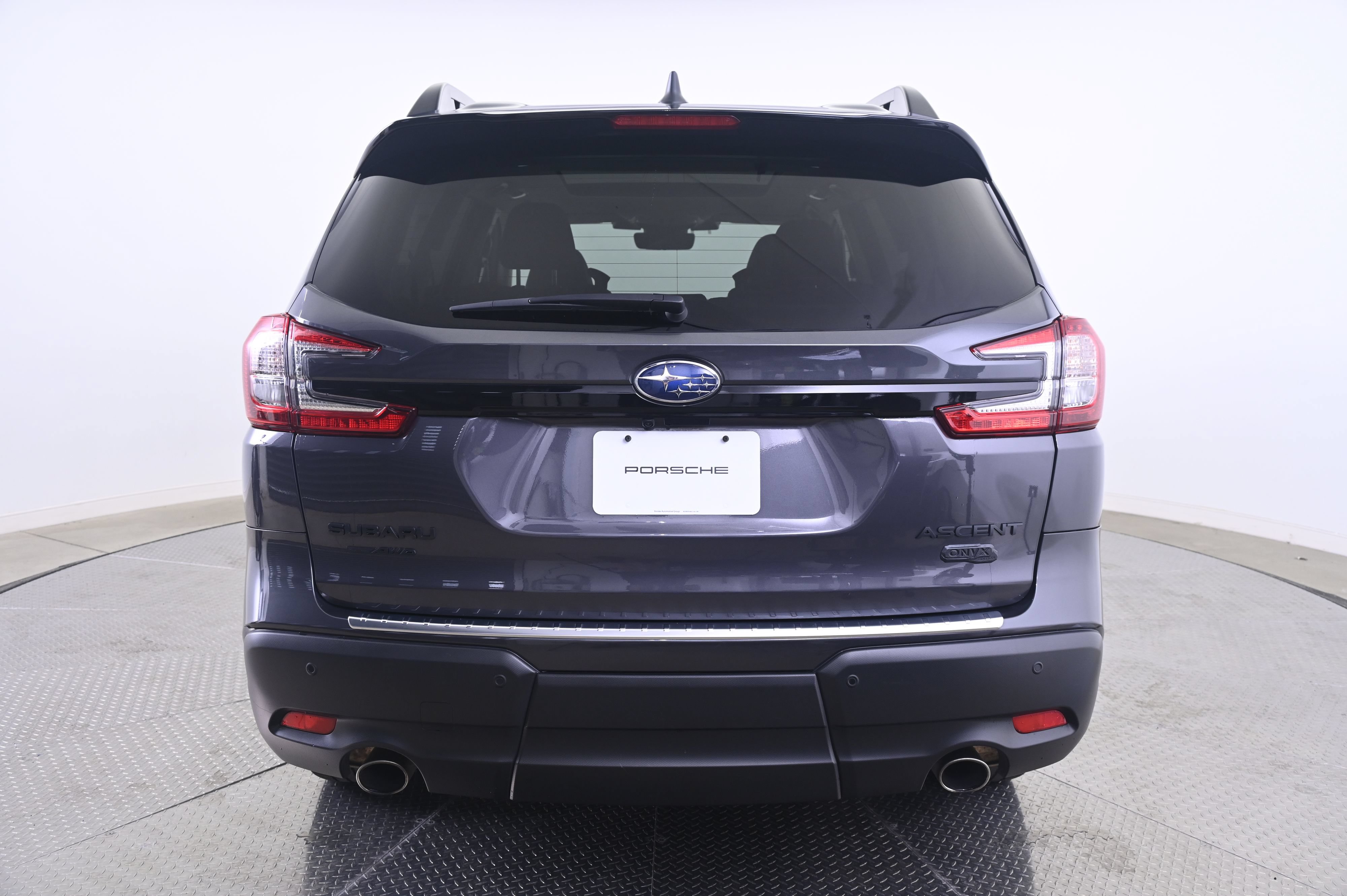 Used 2024 Subaru Ascent Onyx Edition AWD/4WD image 6