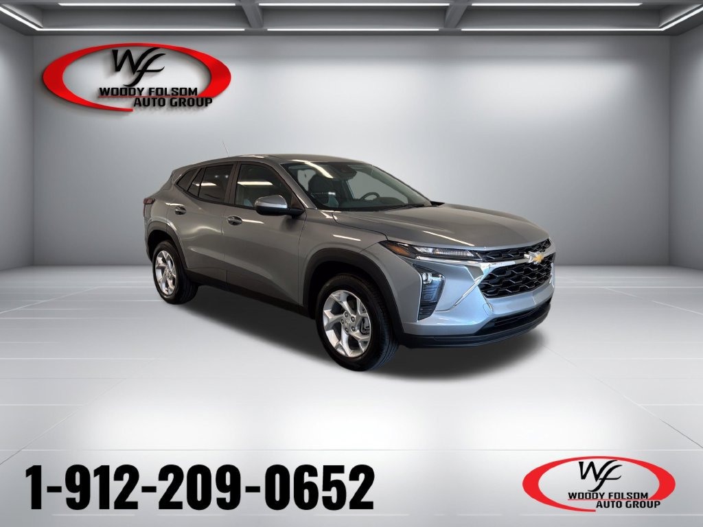 New 2026 Chevrolet Trax LS w/ LS Convenience Package FWD 360° Tour