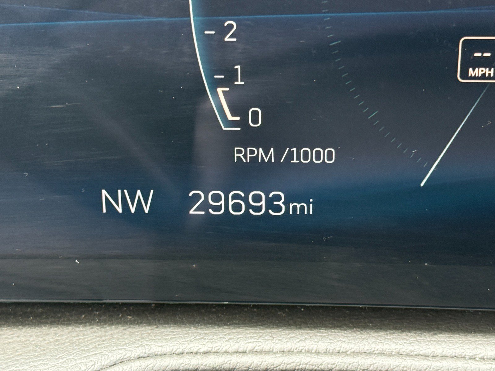 Certified 2024 Cadillac XT4 Premium Luxury AWD/4WD image 29