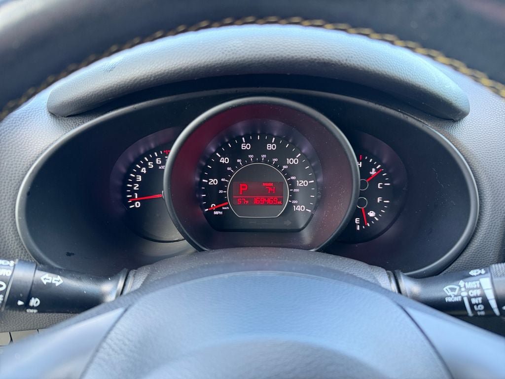 Used 2016 Kia Soul + w/ Designer's Package FWD image 14