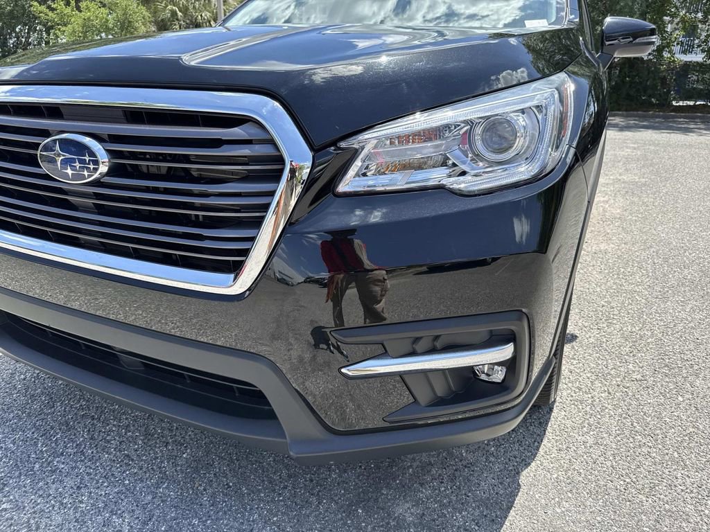 Used 2022 Subaru Ascent Limited w/ Technology Package image 9