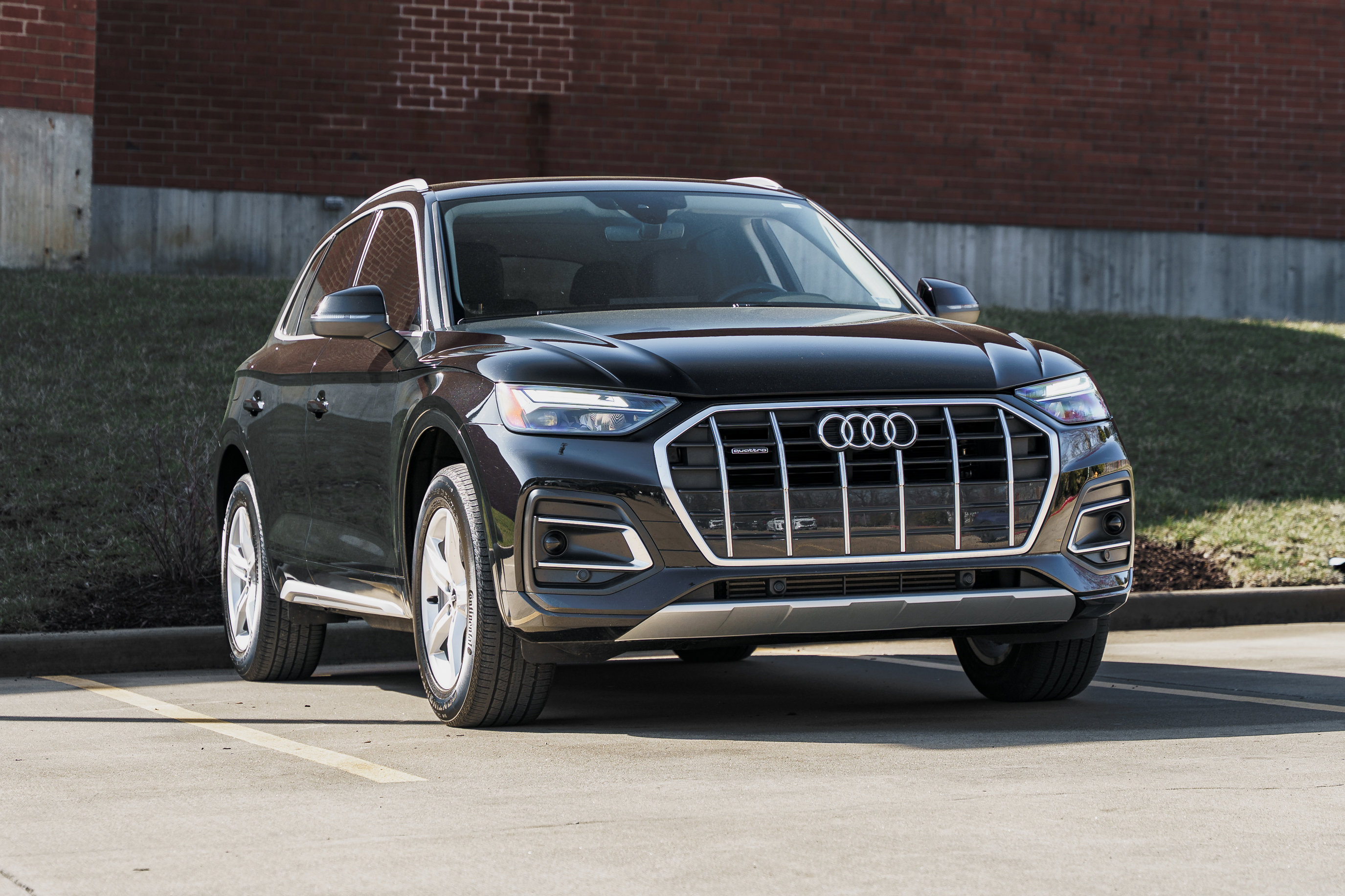 Certified 2023 Audi Q5 2.0T Premium w/ Convenience Package image 1