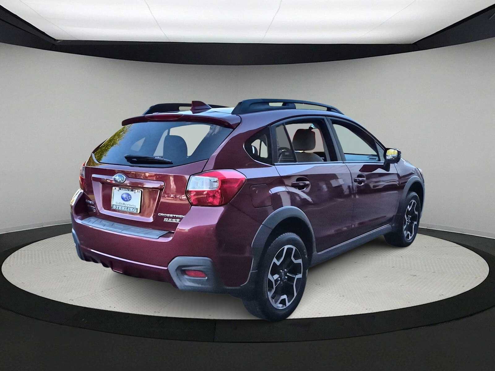 Used 2016 Subaru Crosstrek 2.0i Limited AWD/4WD image 8