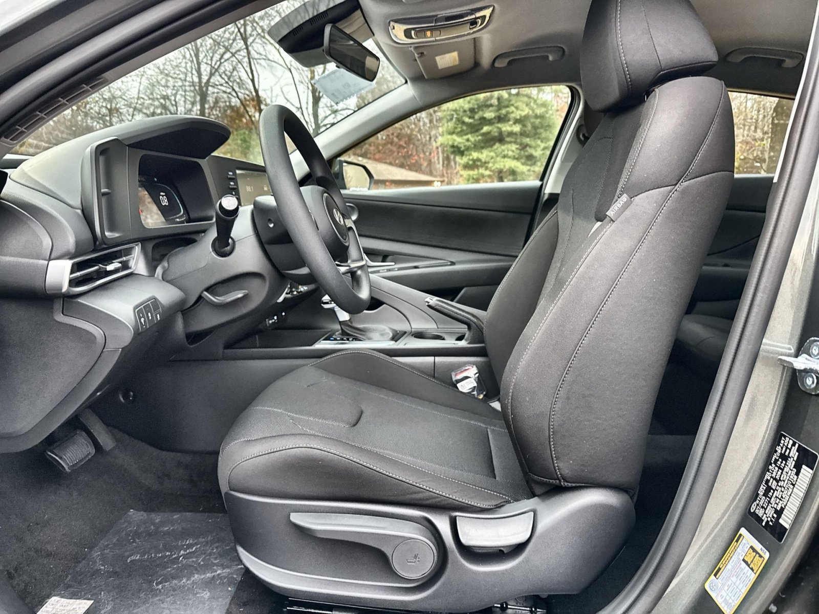 New 2026 Hyundai Elantra SE image 13