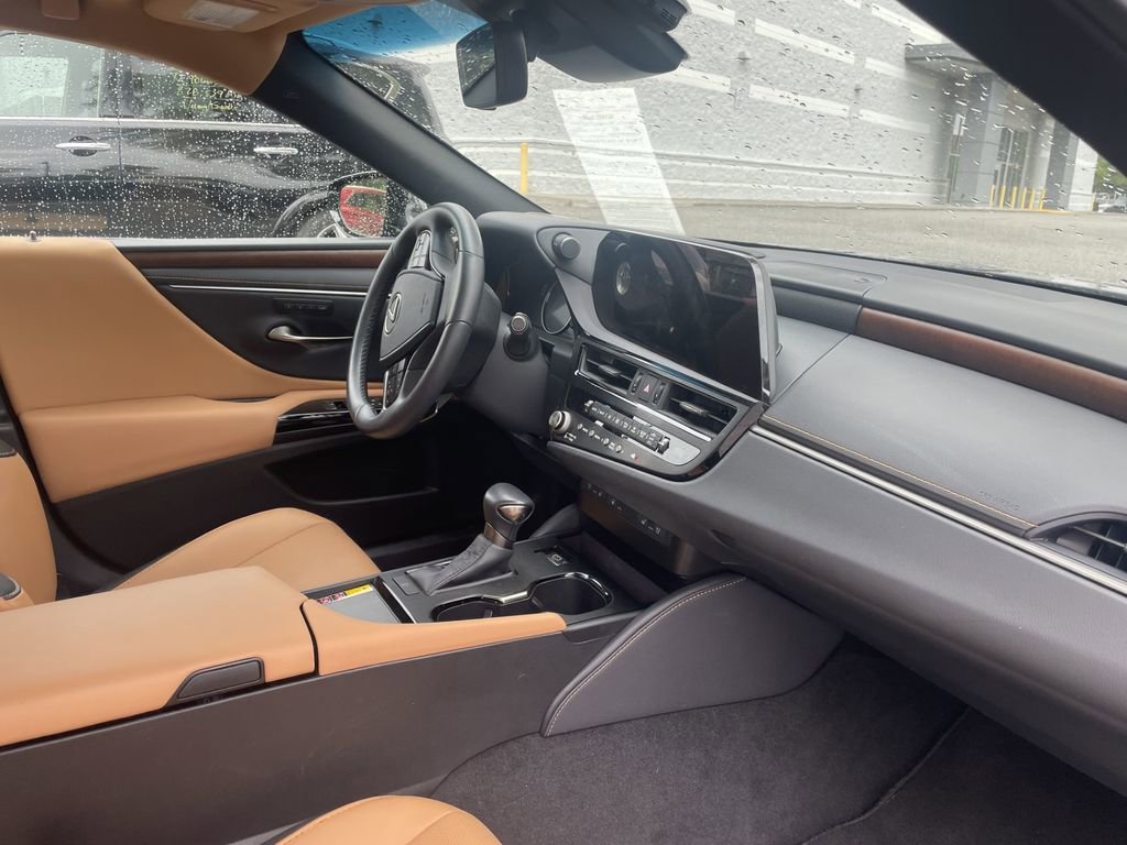 Used 2025 Lexus ES 350 w/ Premium Package FWD image 24