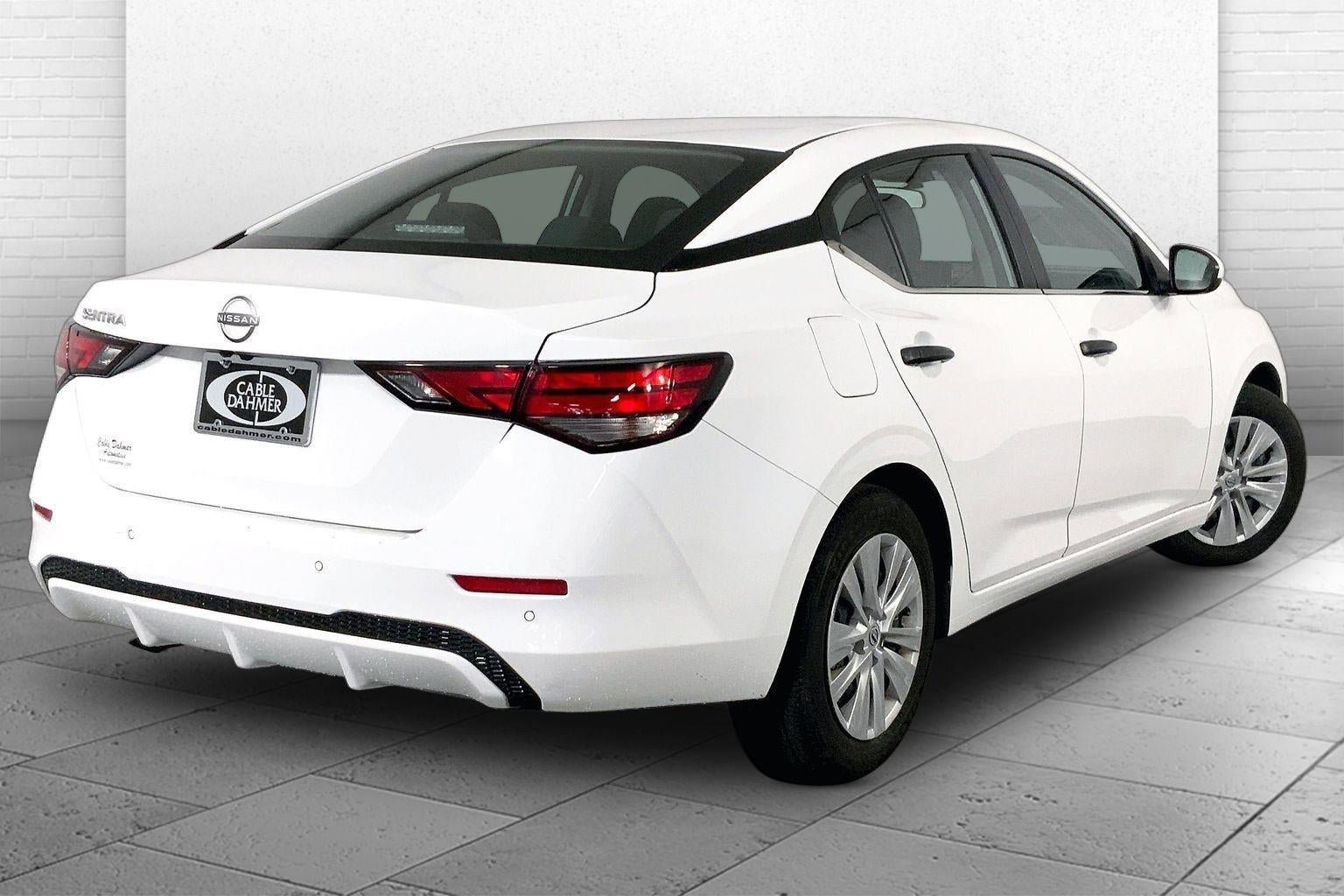 Used 2025 Nissan Sentra S FWD image 13
