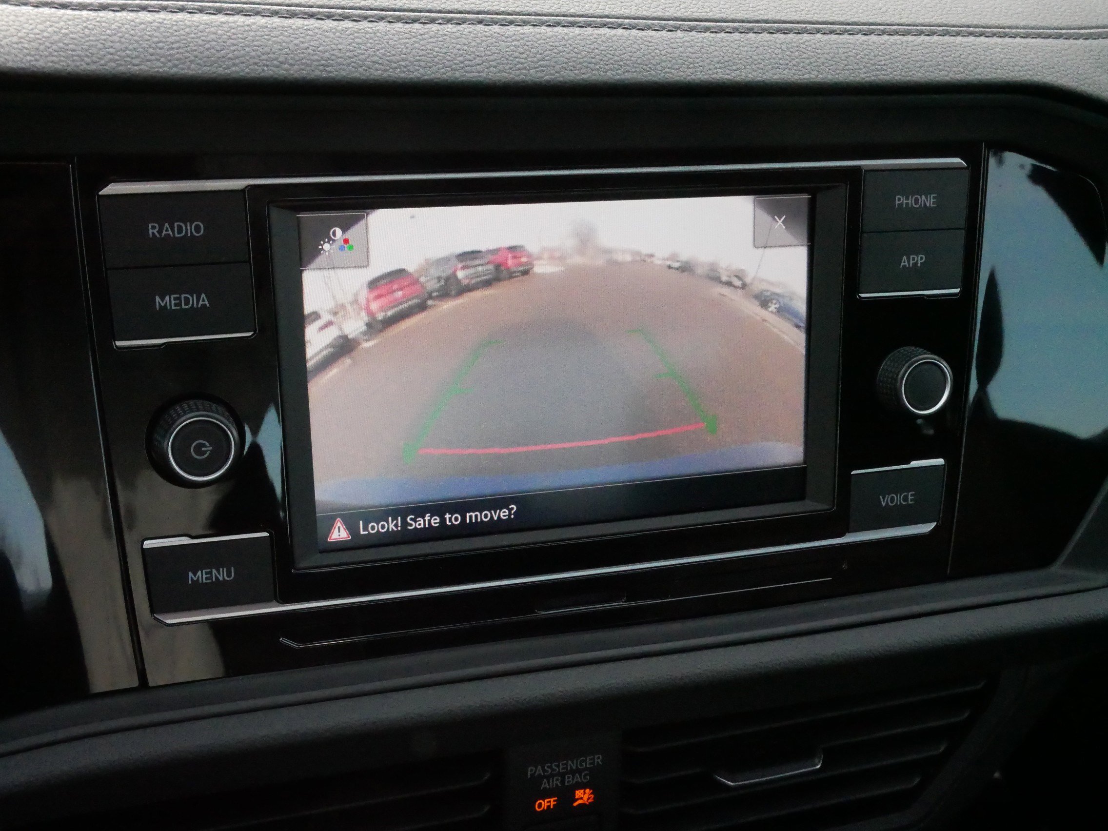 Certified 2024 Volkswagen Jetta Sport image 30