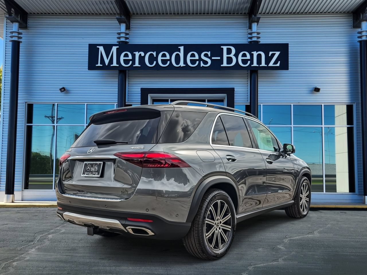 New 2026 Mercedes-Benz GLE 350 4MATIC image 6