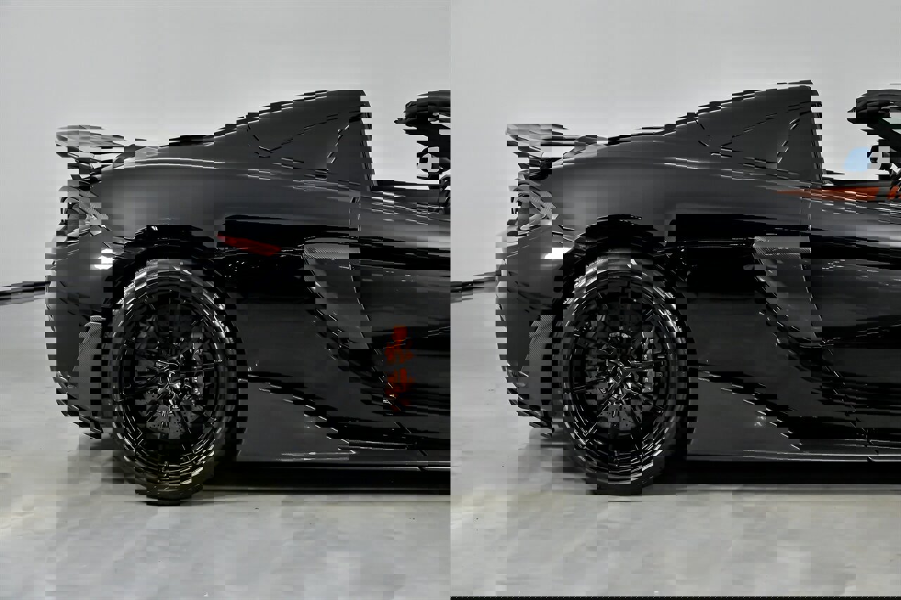 Used 2020 McLaren 600LT Spider image 14