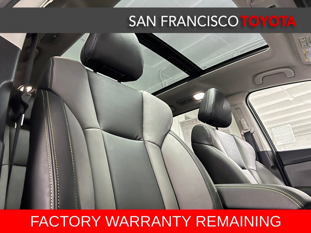 Used 2025 Subaru Ascent Onyx Edition w/ Onyx Package image 22
