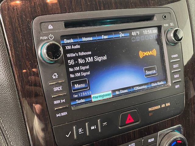 Used 2015 Chevrolet Traverse LT w/ LPO, 'HIT The Road' Package image 7