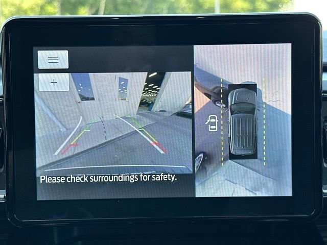 Used 2022 Ford Explorer Limited w/ Class IV Trailer Tow Package image 34