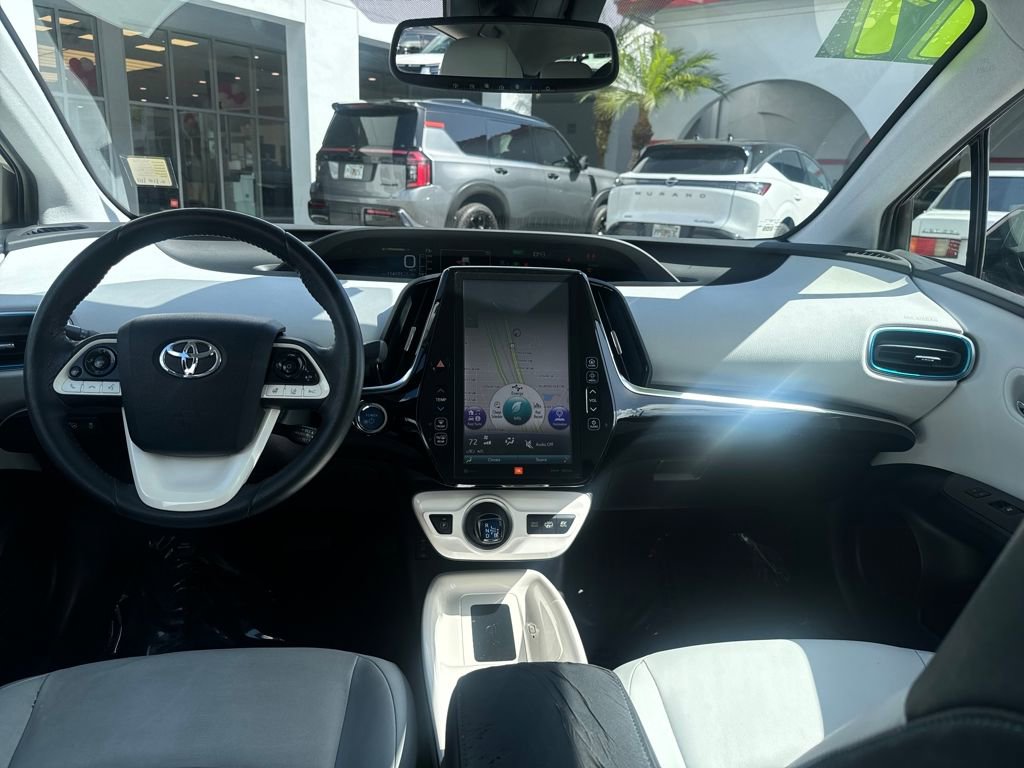 Used 2017 Toyota Prius Prime Plus image 12