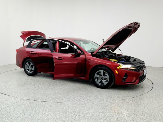 Used 2021 Kia K5 LXS image 10