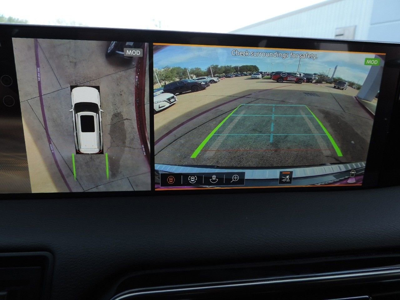 New 2026 Nissan Armada PRO-4X w/ Captain's Chari Seat Package image 25