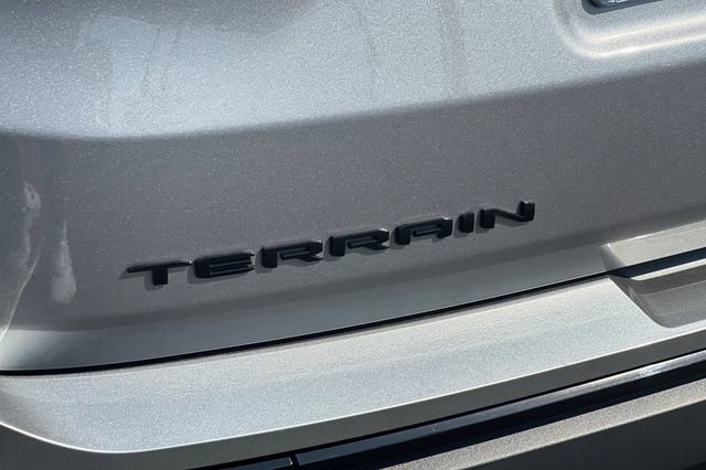 Used 2023 GMC Terrain SLE w/ Elevation Edition image 37
