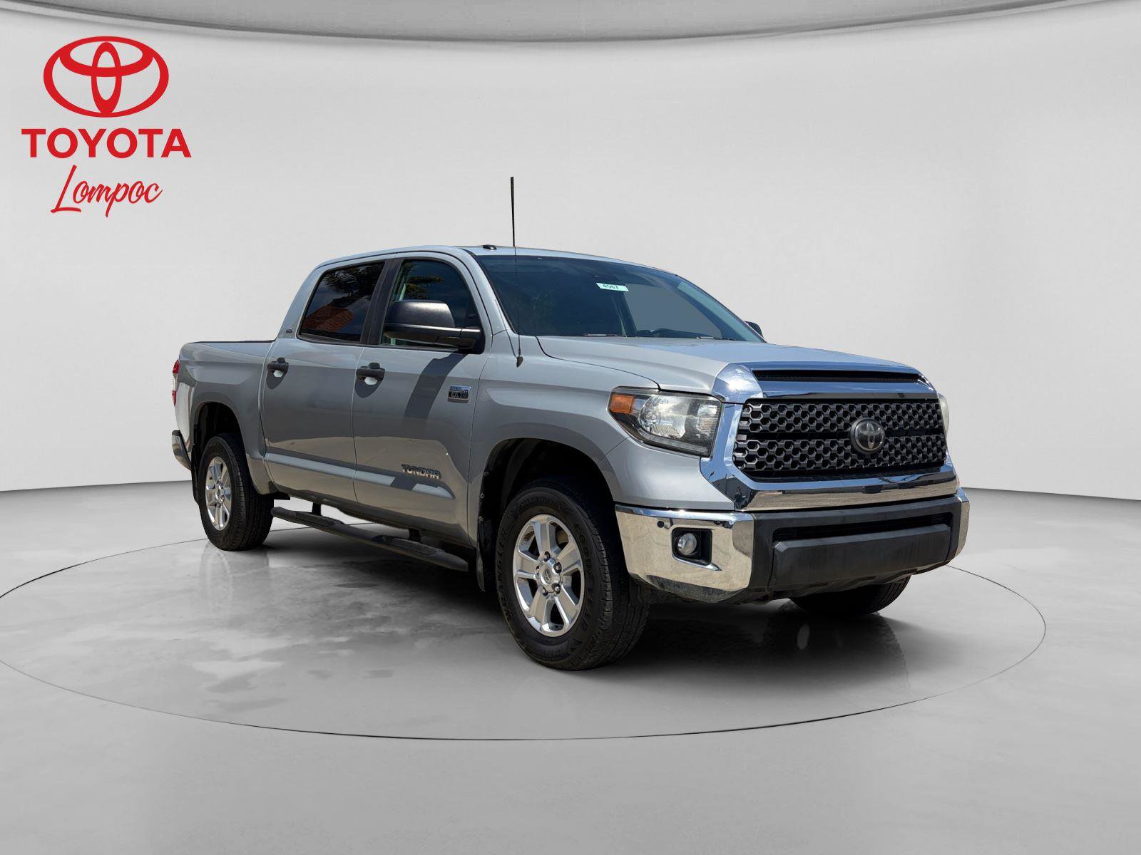 Used 2019 Toyota Tundra SR5 w/ Convenience Package AWD/4WD image 3