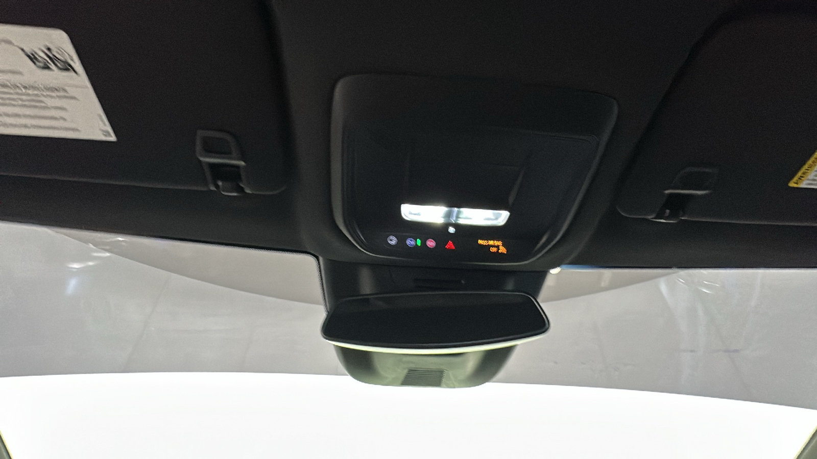 Used 2024 Chevrolet Equinox EV LT FWD image 29