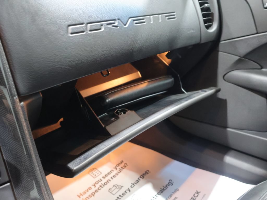 Used 2012 Chevrolet Corvette Coupe RWD image 21