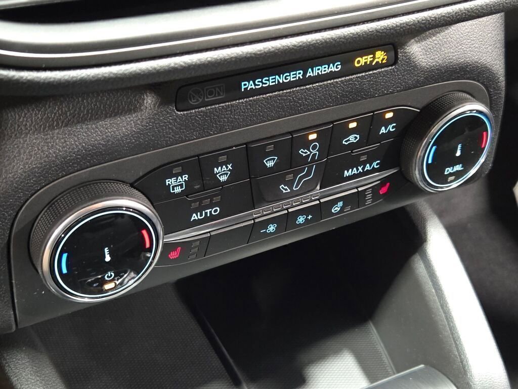 New 2025 Ford Escape Active w/ Cold Weather Package image 30